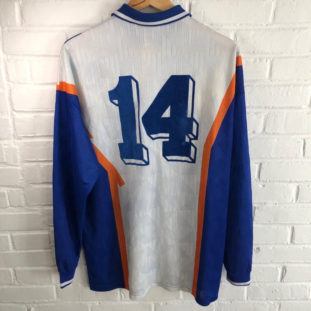 Vintage UMBRO Long Sleeve Soccer Jersey Geometric 90s Men's XL - Picture 2 of 7